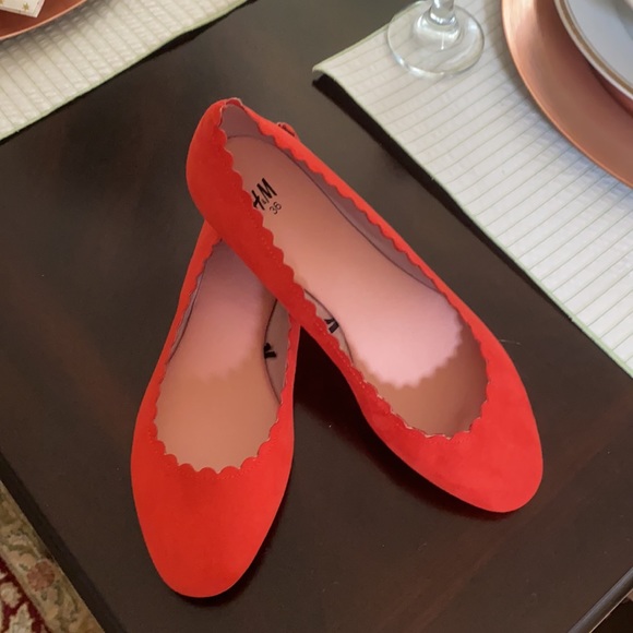 NEW!!!H&M Flat ballerina style shoes. Sz 36 Us. - Picture 7 of 7